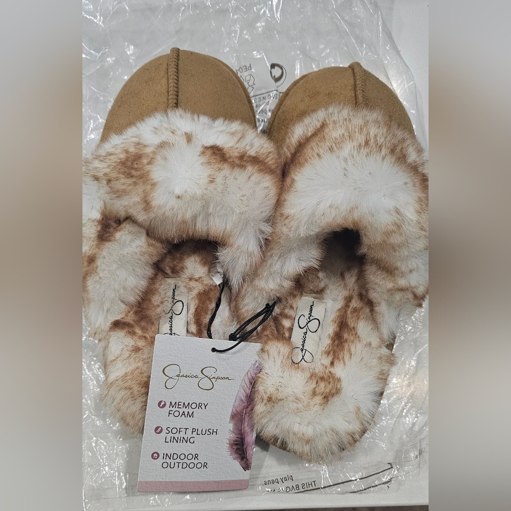 Jessica Simpson Tan and White Cozy Slippers